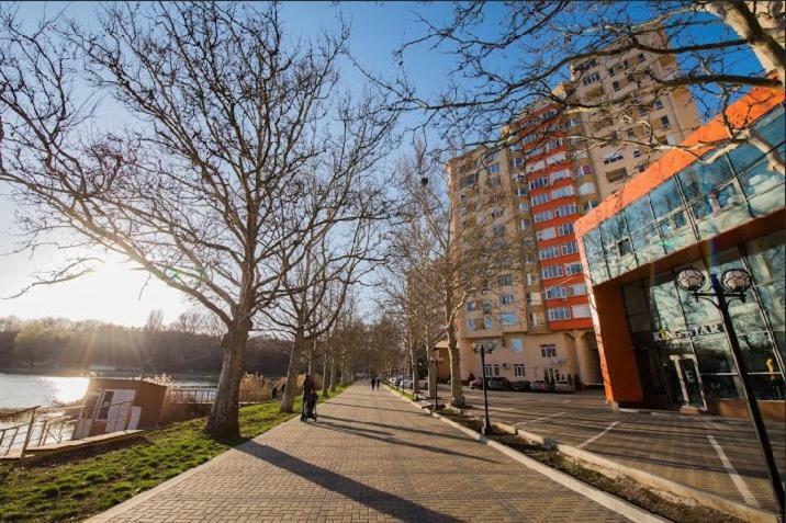 First-Inn Apartments Chisinau Exterior foto